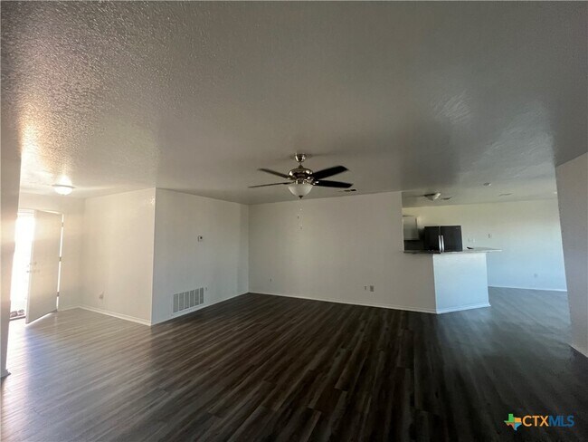 Building Photo - 5504 Holster Dr
