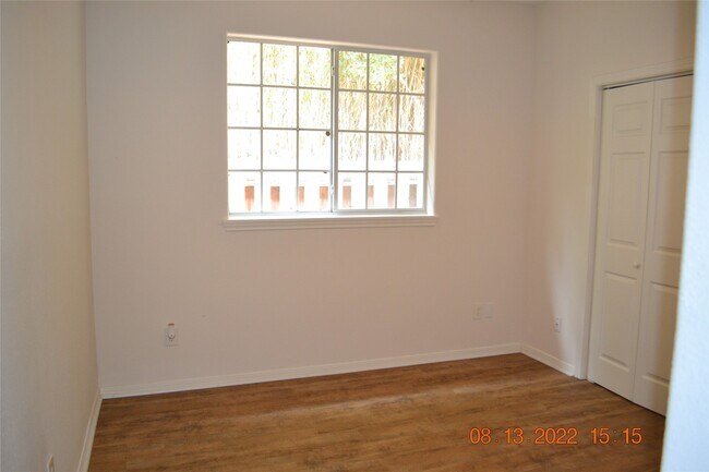 Building Photo - 4007 Sand Terrace Dr