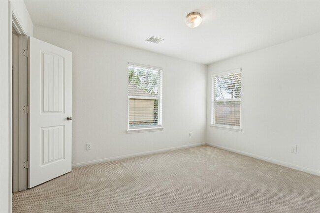 Building Photo - 12339 Ridgecrest Dr