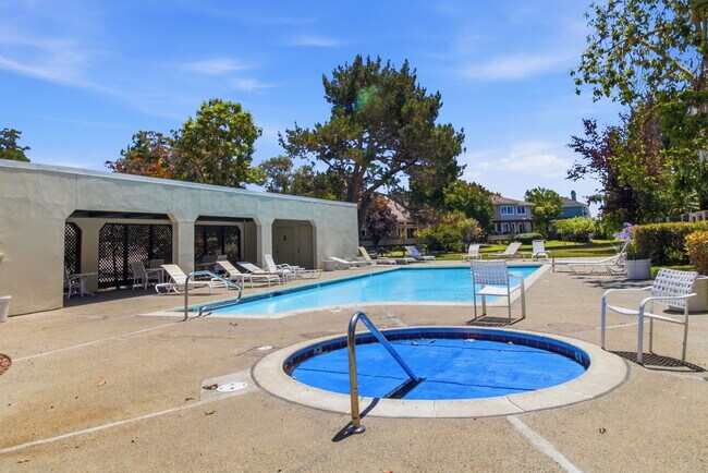 Building Photo - 101 Shorebird Cir