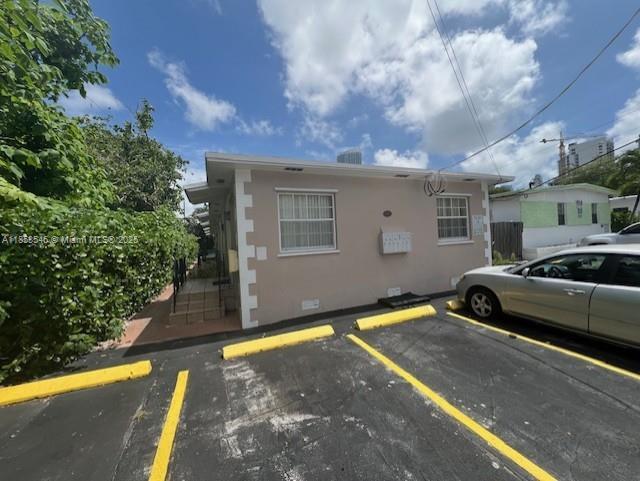 Building Photo - 441 SW 10th St