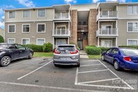 Building Photo - 9531 University Terrace Dr
