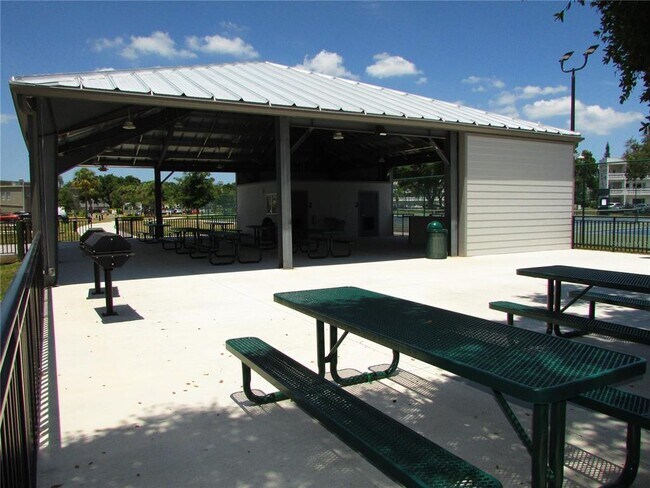 Building Photo - 2391 Sumatran Way