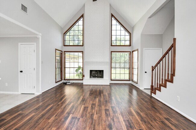 Building Photo - 315 Muirwood Ln