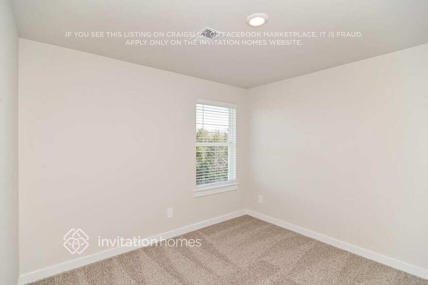 Building Photo - 1180 Bluffton Cir