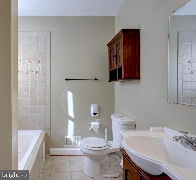 Building Photo - 3706 Harlem Ave