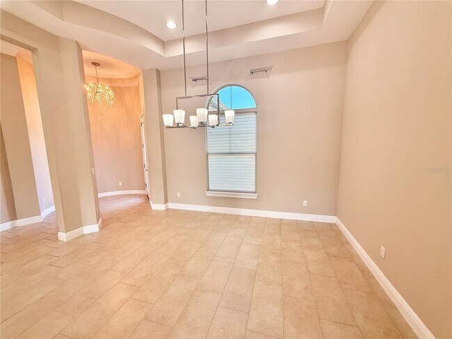 Building Photo - 11646 Hampstead St