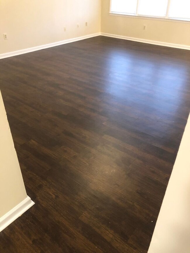 Building Photo - Wyndham Downs Ranch home backs to park.   ...