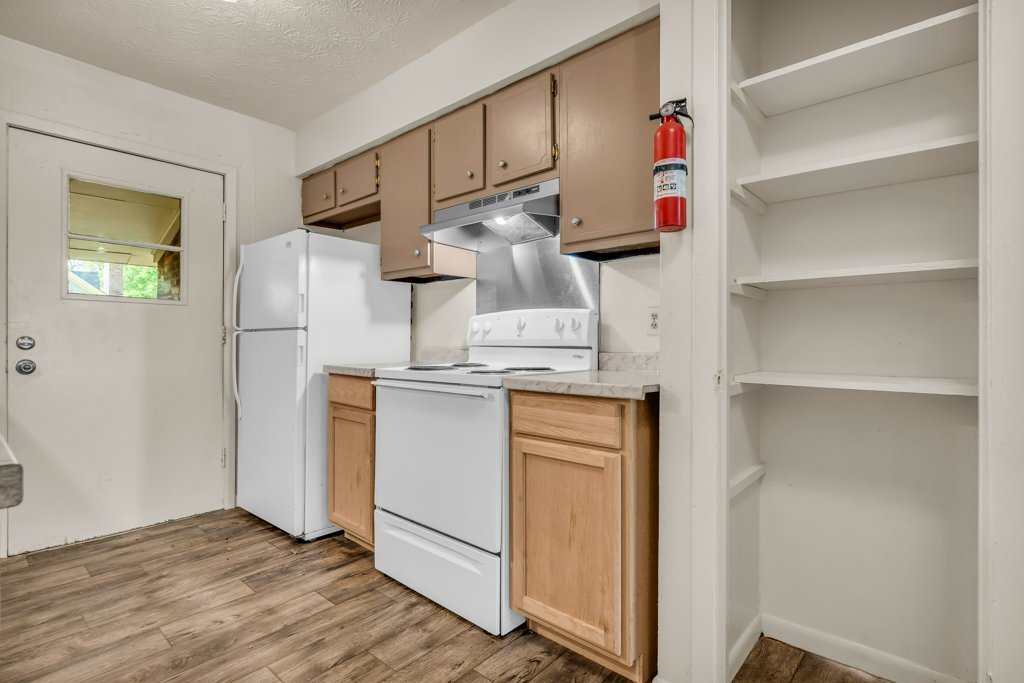 Building Photo - 503 Cromwell St