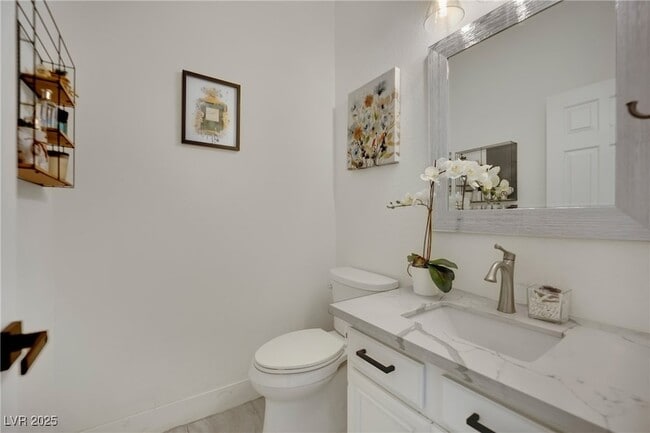 Building Photo - 10336 Early Morning Ave