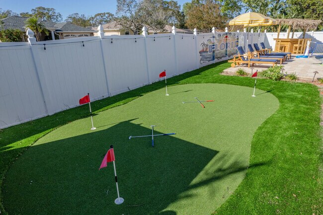 Building Photo - 9414 Laura Anne Dr