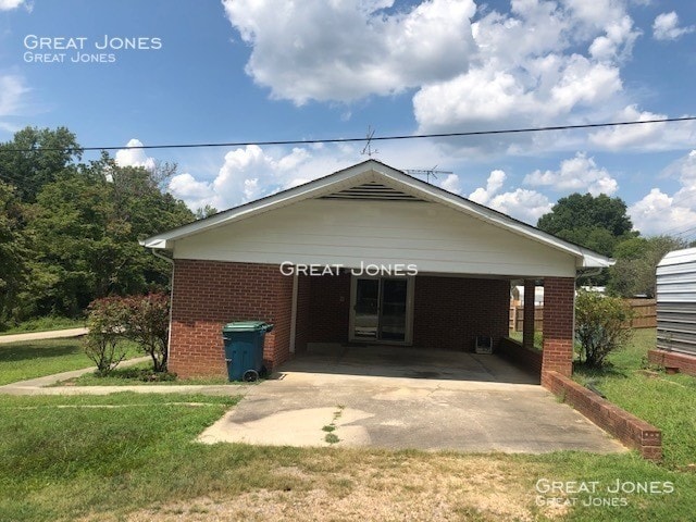 Building Photo - 1420 Flat Rock Rd