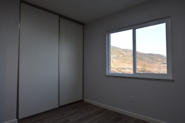 Building Photo - Verdemont Heights
