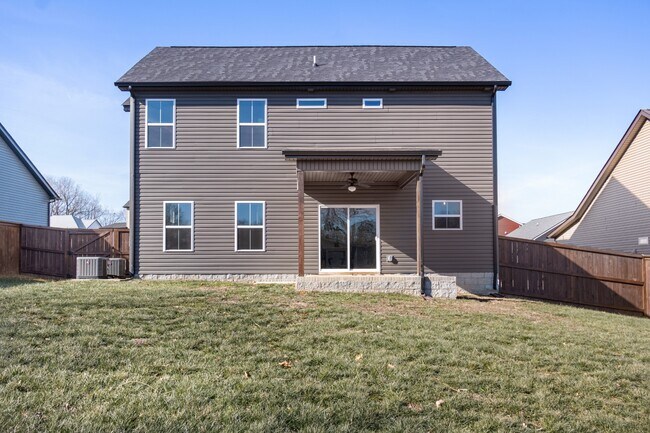 Building Photo - 2433 Bucklin Dr