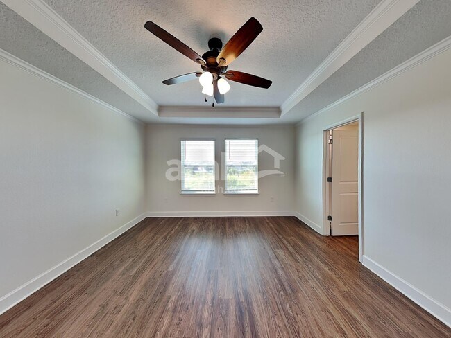 Building Photo - 4706 Reisswood Loop