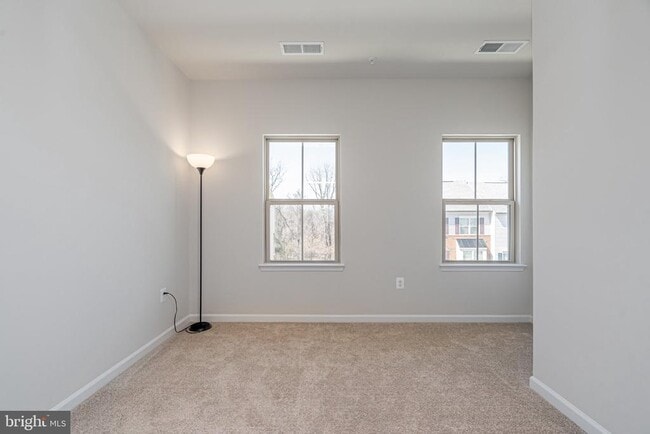 Building Photo - 3929 Small Roundtop Rd