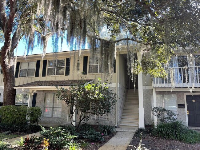 Building Photo - 800 Mallery St