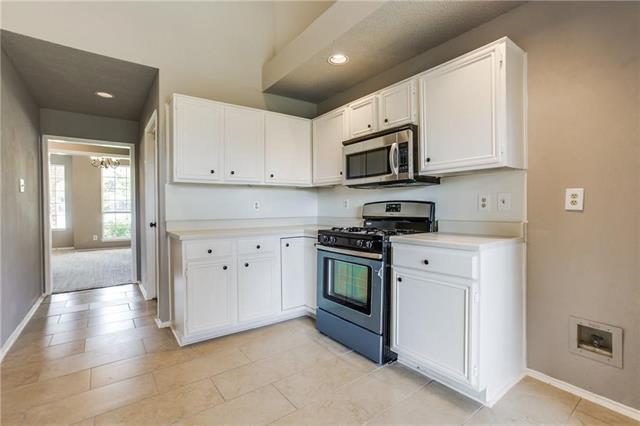 Building Photo - 811 Fall Dr