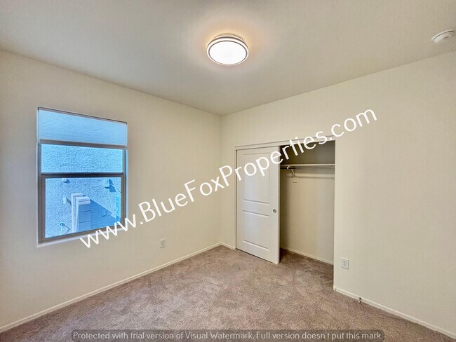 Building Photo - 7702 S Via Casa De Campo