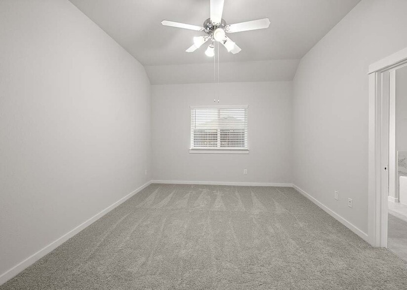 Building Photo - 2405 Village Azalea Dr
