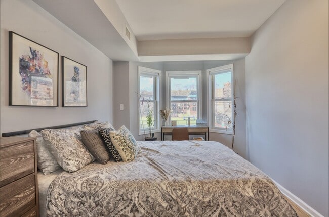 Building Photo - 421 Jackson St