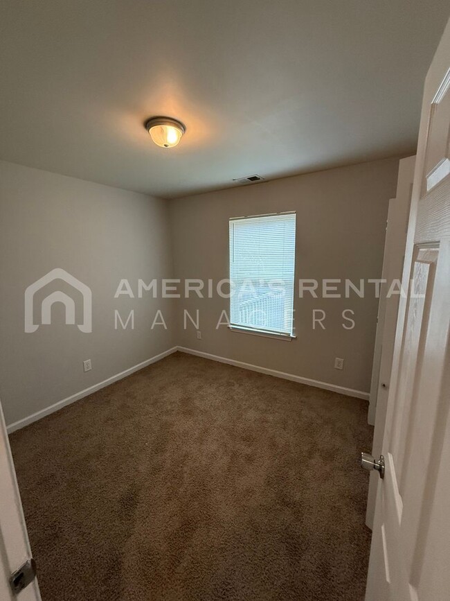 Building Photo - Home Available For Rent in Odenville - AVA...