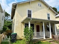 Building Photo - 908 Anderson St