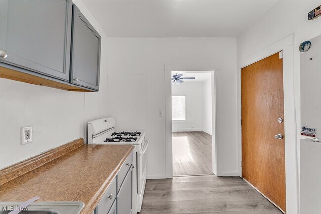 Building Photo - 430 E 149th St