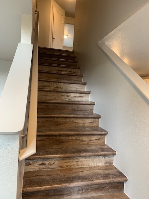 Building Photo - 5031 Sunnyside Blvd