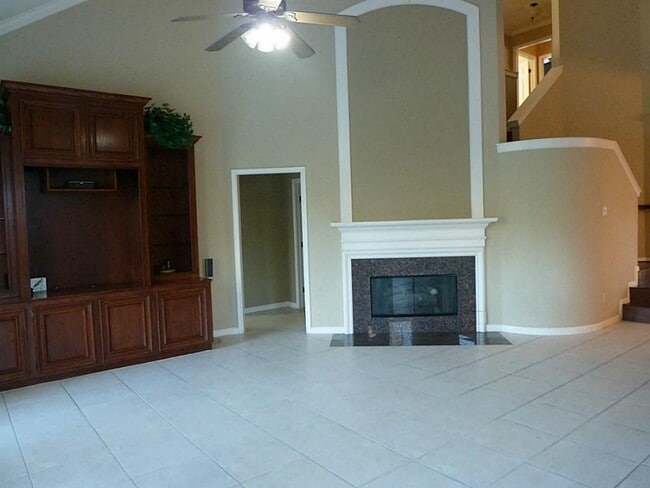 Building Photo - 6143 River Mist Ct