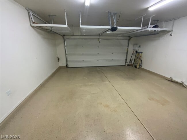 Building Photo - 4936 Semifonte Dr