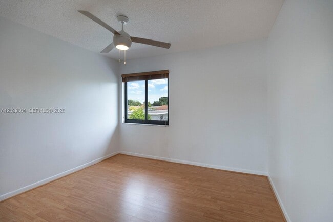 Building Photo - 3804 SW 79th Ave