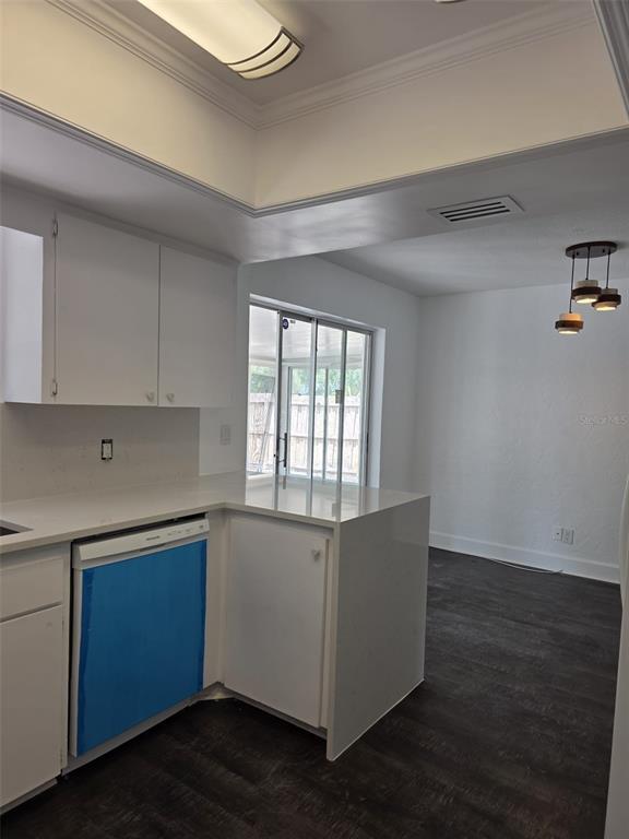 Building Photo - 5210 Dr M.L.K. Jr St N