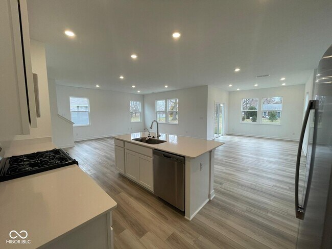 Building Photo - 6852 Orchard Run Cir