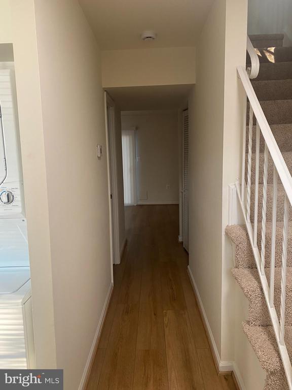 Building Photo - 10175 Irongate Way