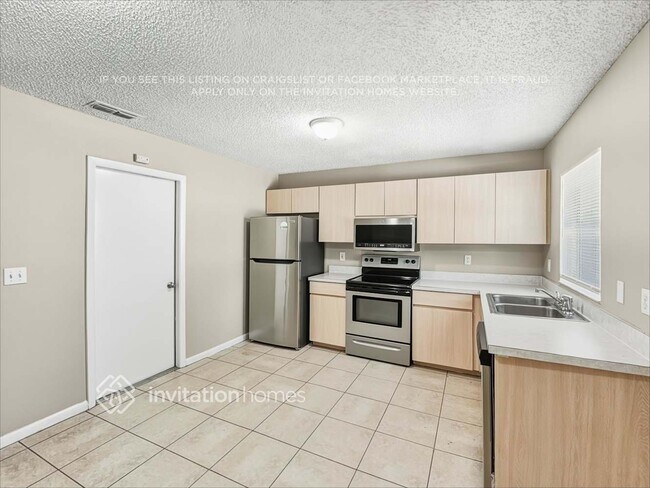 Building Photo - 1531 S Washington Ave