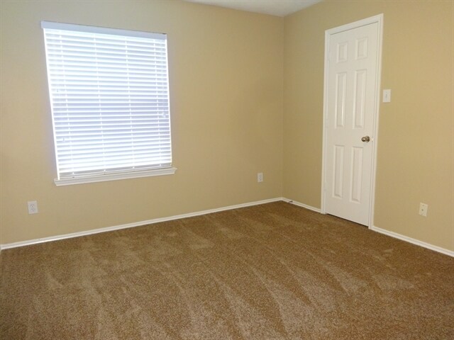 Building Photo - 20918 Brushy Canyon Dr