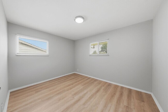 Building Photo - For Rent – 3 Bedroom Home | Section 8 Welcome