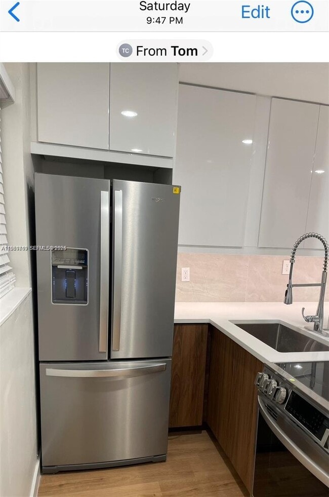 Building Photo - 1731 SE 15th St