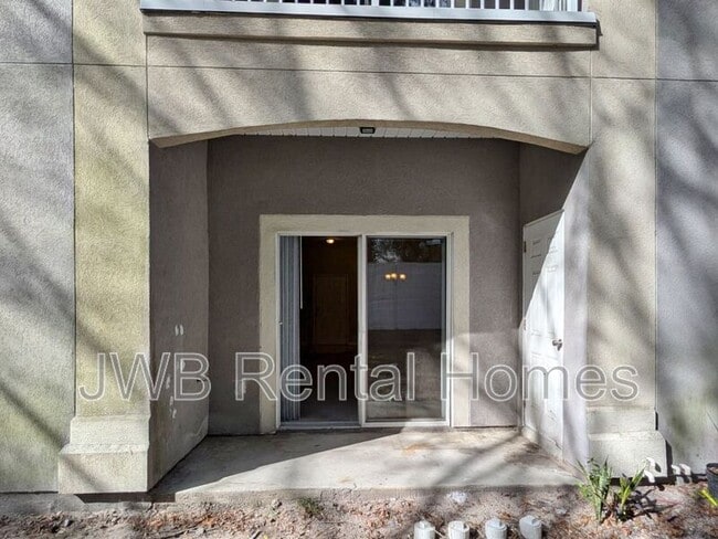 Building Photo - 5050 Playpen Dr