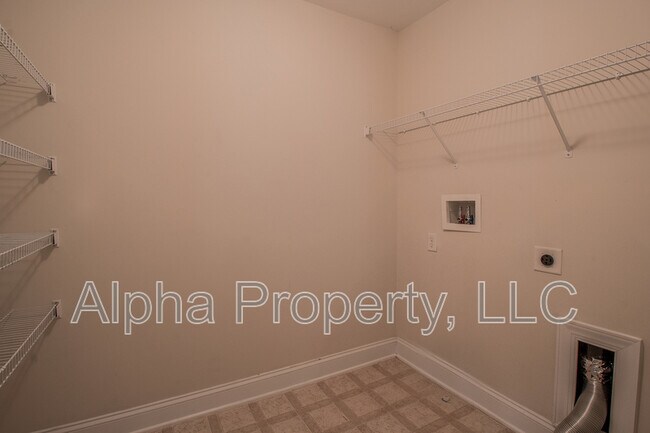 Building Photo - 311 Cypress Hill Ct