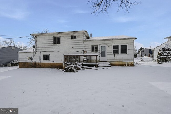 Building Photo - 2651 Abington Rd