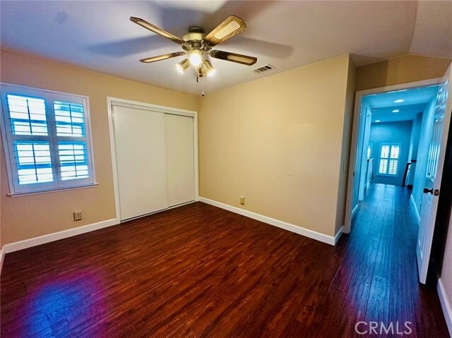 Building Photo - 4872 Vía Alista