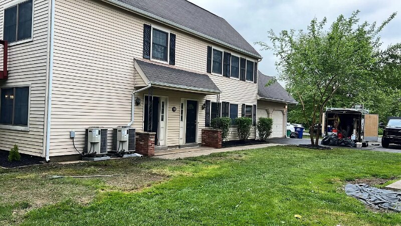 Building Photo - 108 Willow Turn