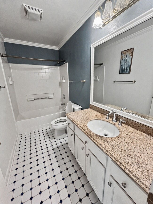Building Photo - 4021 Red Talon Dr