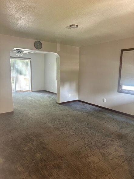 Building Photo - 607 S Wheeler St