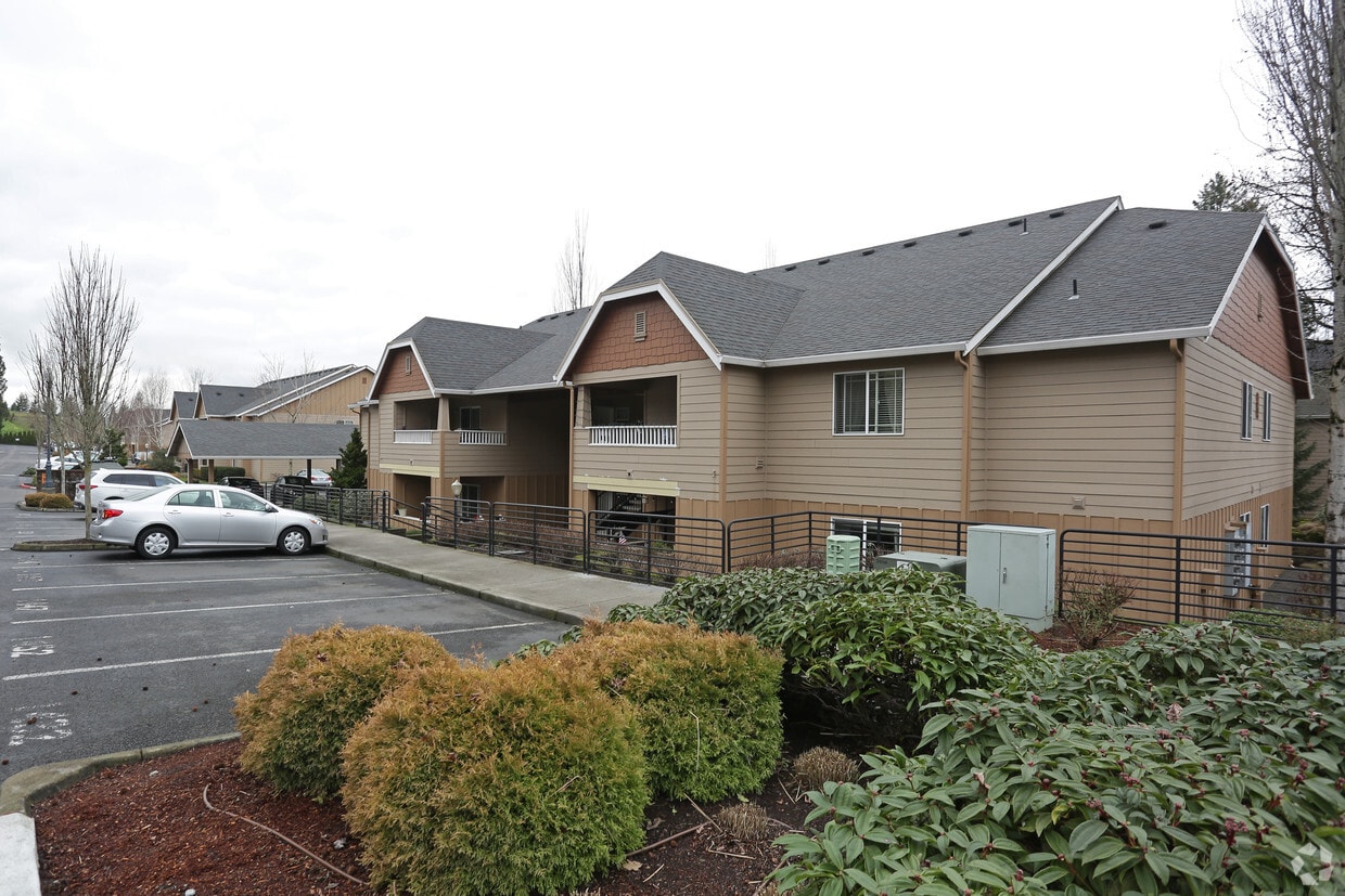Mission Hills Luxury Apartments Vancouver
