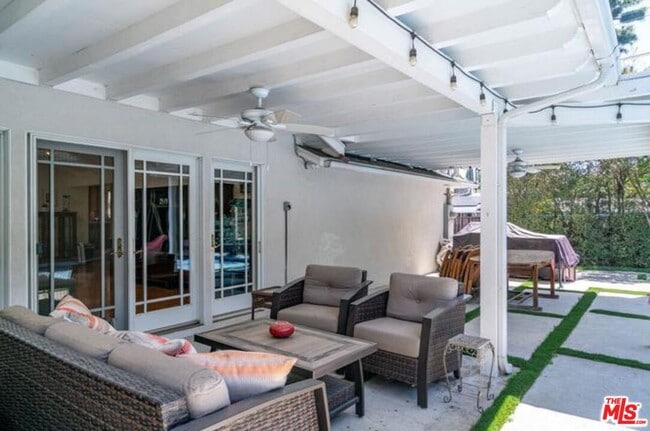 Building Photo - 5501 Cantaloupe Ave