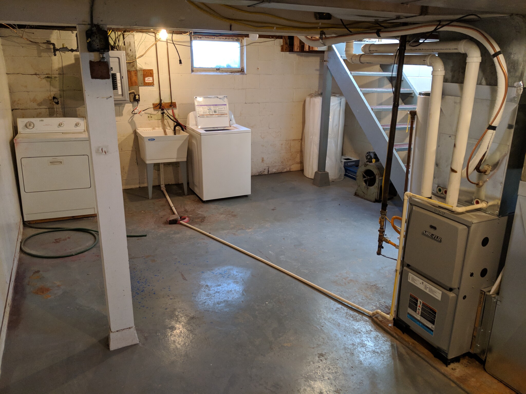 Basement with Laundry - 705 E. 19th Street