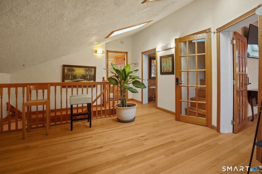 Building Photo - 45 W North St